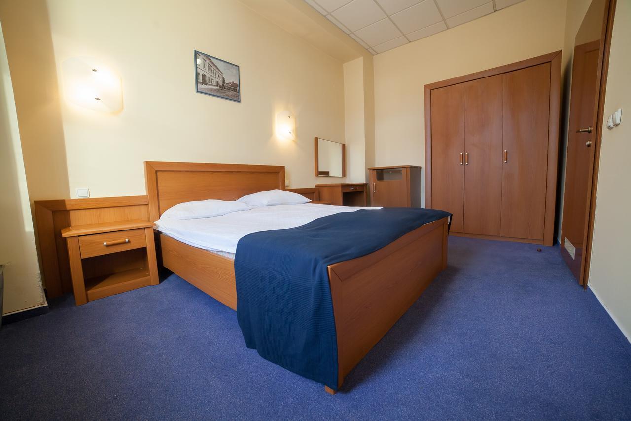 Hotel Pakrac Esterno foto