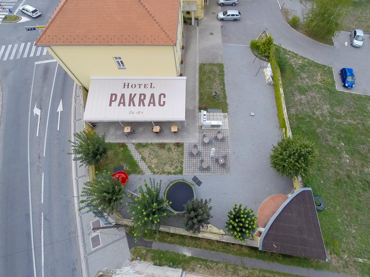 Hotel Pakrac Esterno foto