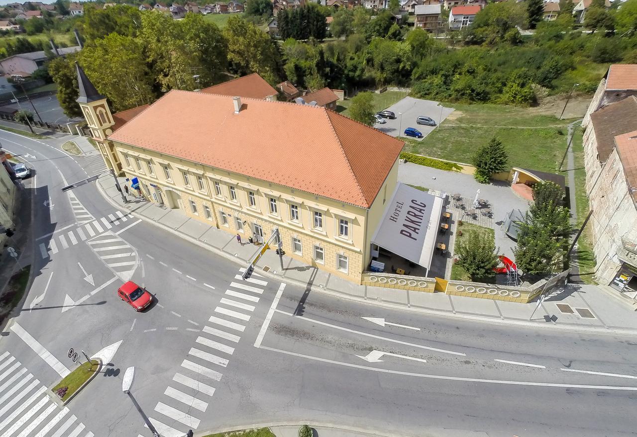 Hotel Pakrac Esterno foto